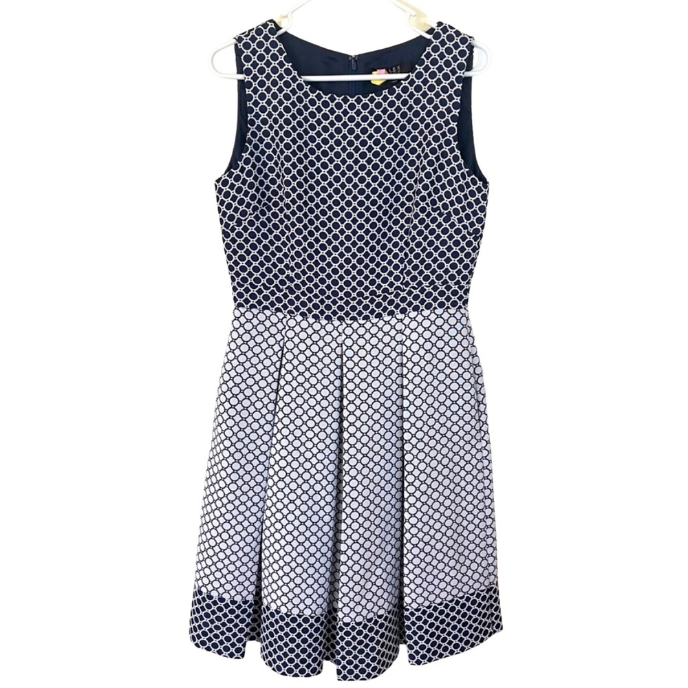 EUC Alex Marie Midnight Blue & White Dress sz 6 Sleeveless Pleated A-Line Knit